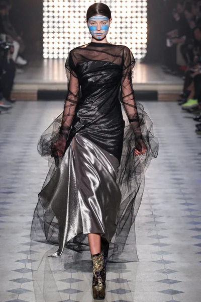 Look 42